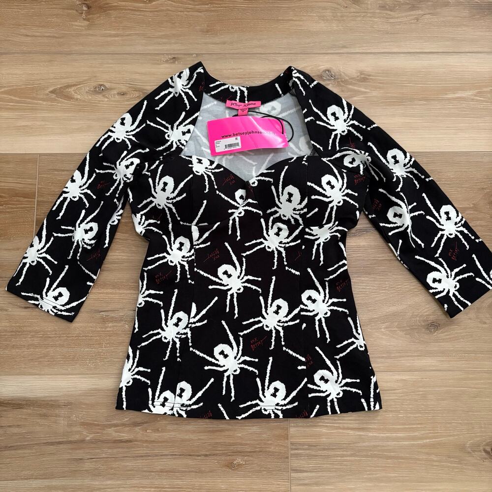 Betsey Johnson Spider Top M